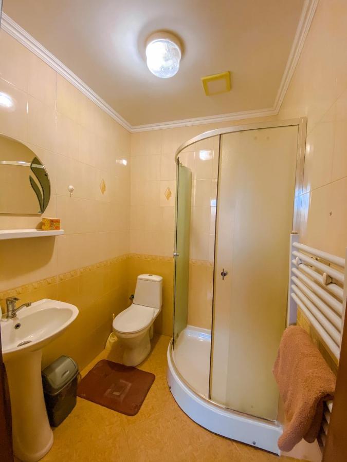 Domashnya Saduba Hotell Mukatsjeve Eksteriør bilde